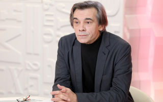 Краткая биография коршунов