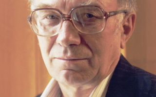 Краткая биография куняев